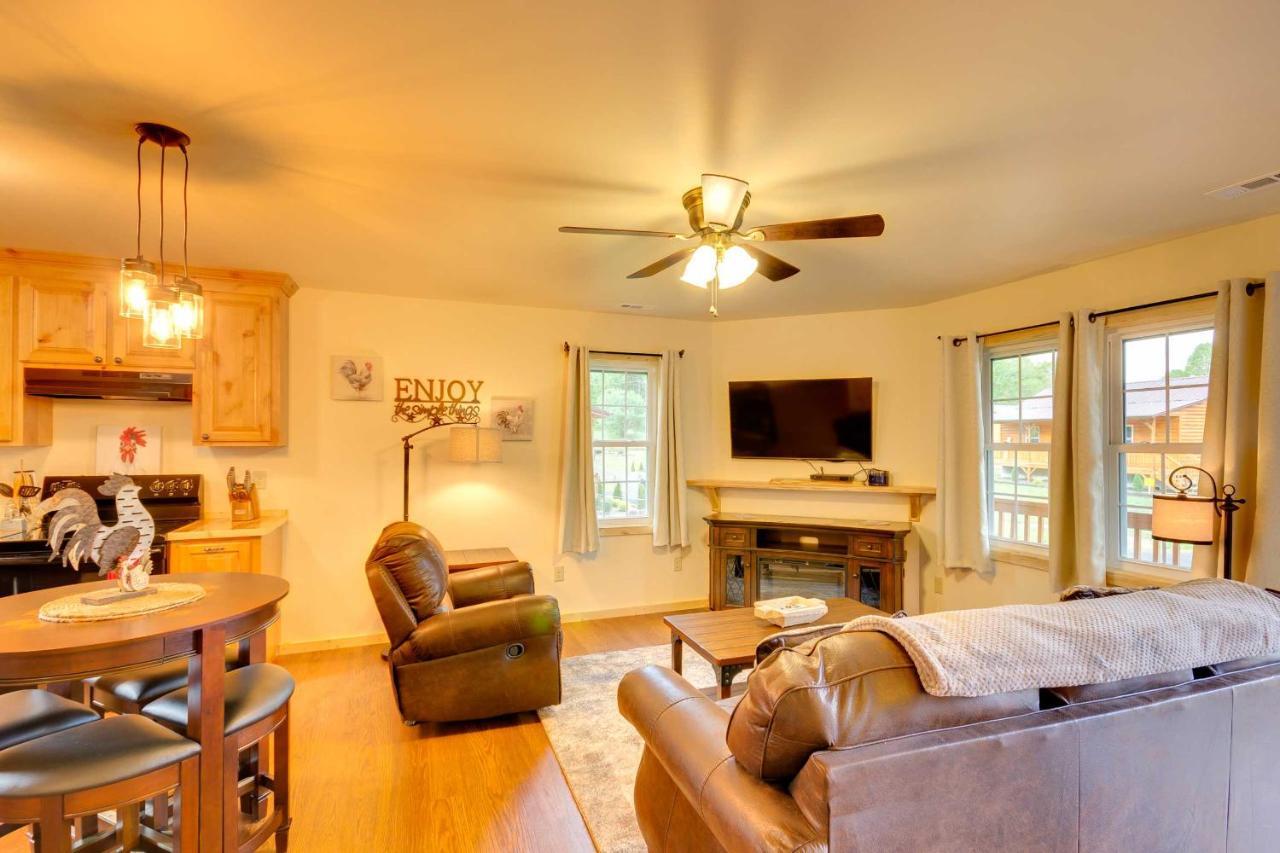 Newly Built Smoky Mountain Cabin Near Bryson City! Exterior photo