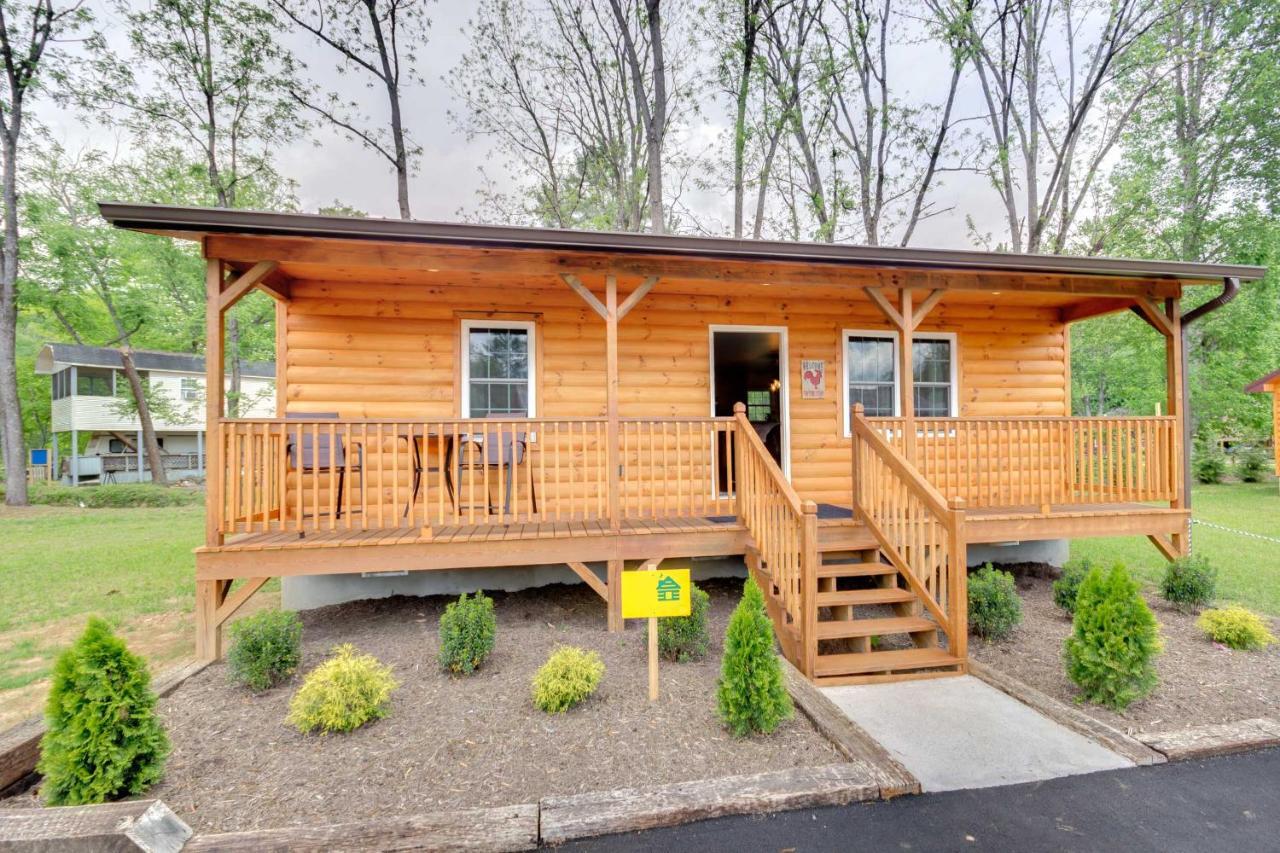 Newly Built Smoky Mountain Cabin Near Bryson City! Exterior photo